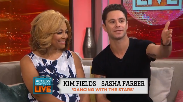 Access Hollywood interviews Kim Fields and Sasha Farber about Dancing With the Stars