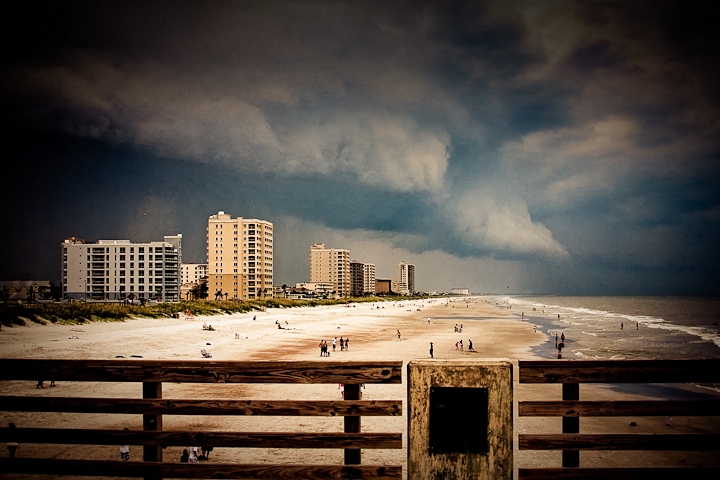 looming oversold (Credit: Looming Thunderstorm, by Corey Wagehoft on Flickr)